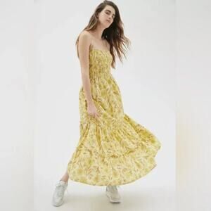URBAN OUTFITTERS | Yellow Floral Smocked Athena Tiered Maxi Dress | Small